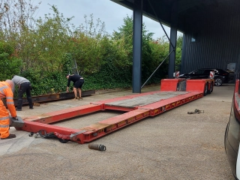 Constructing a low ground clearance trailer